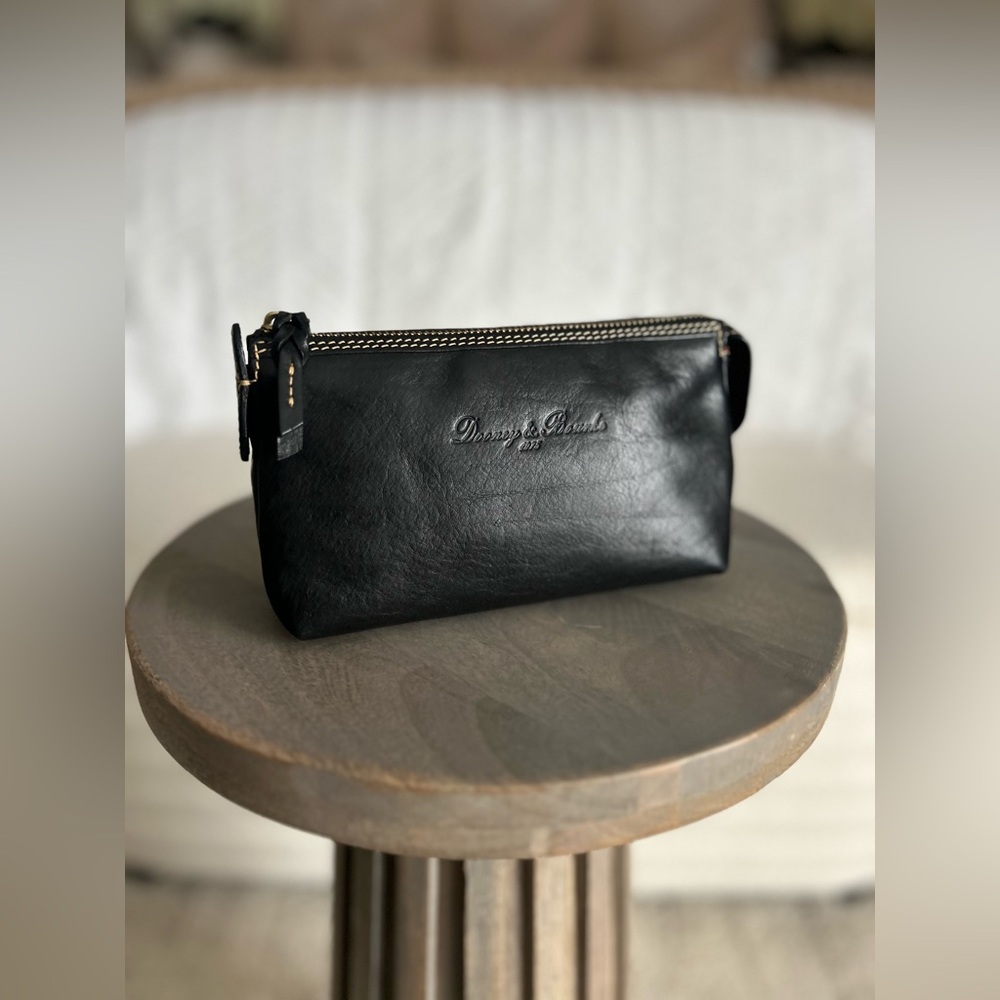 Dooney and Bourke Florentine Cosmetic Case RARE in BLACK